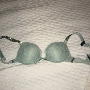Victoria Secret Bombshell Bra